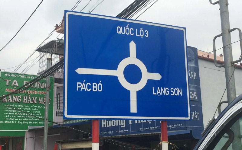 Ý nghĩa các loại biển chỉ dẫn giao thông thường gặp